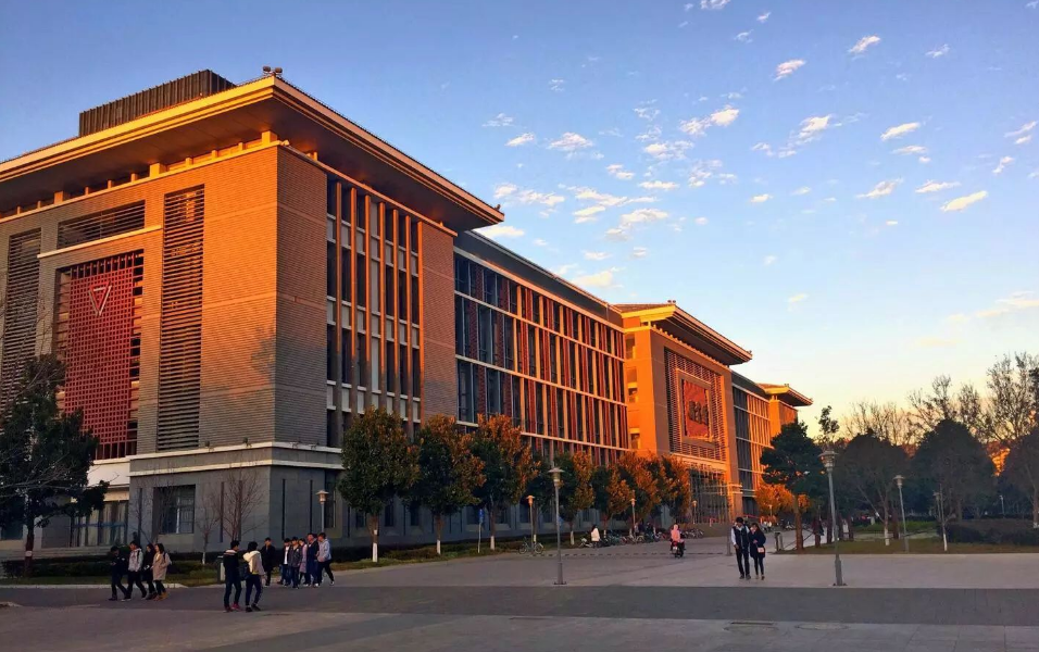 初升高中的考试中如何应对紧张情绪 
