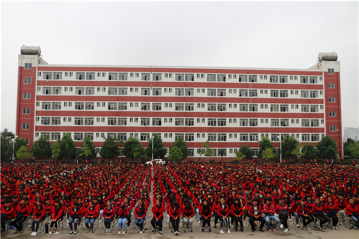 R-C (3).jpg