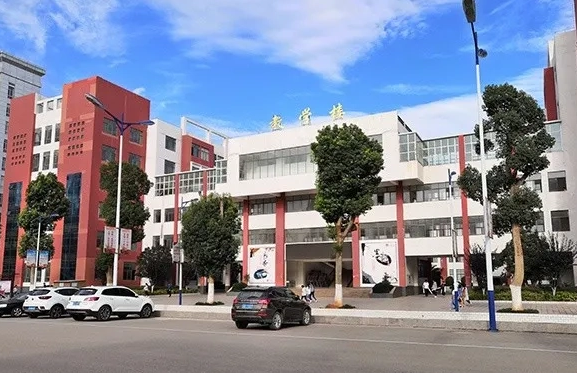 曲靖护理1.png