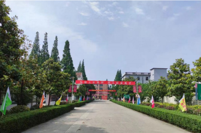 昆明第九职业学校2.png